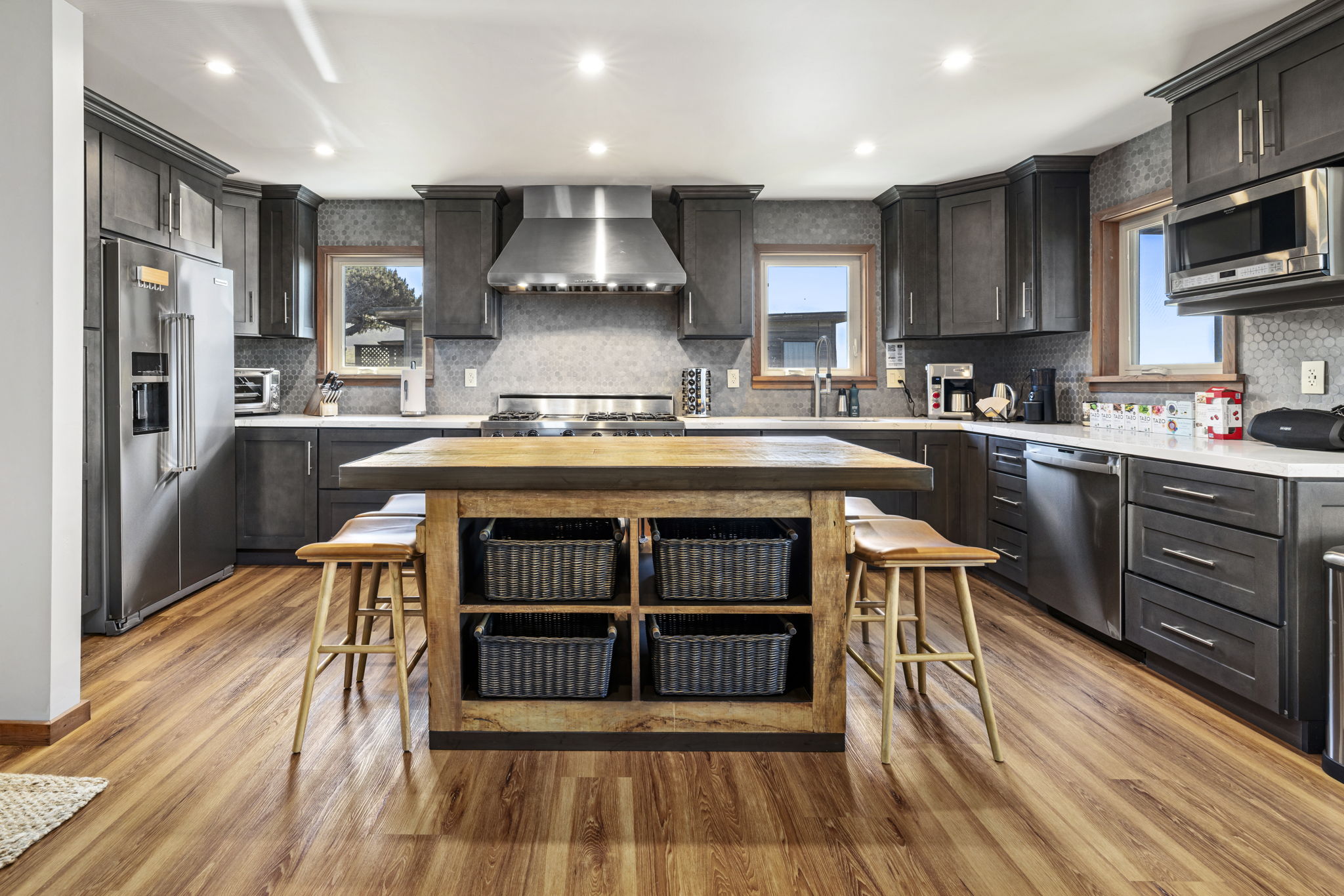 Chef's kitchen with 48-inch range